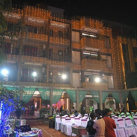 Jjk Rukmini Vilas Hotel & Banquet Muzaffarpur Exterior foto