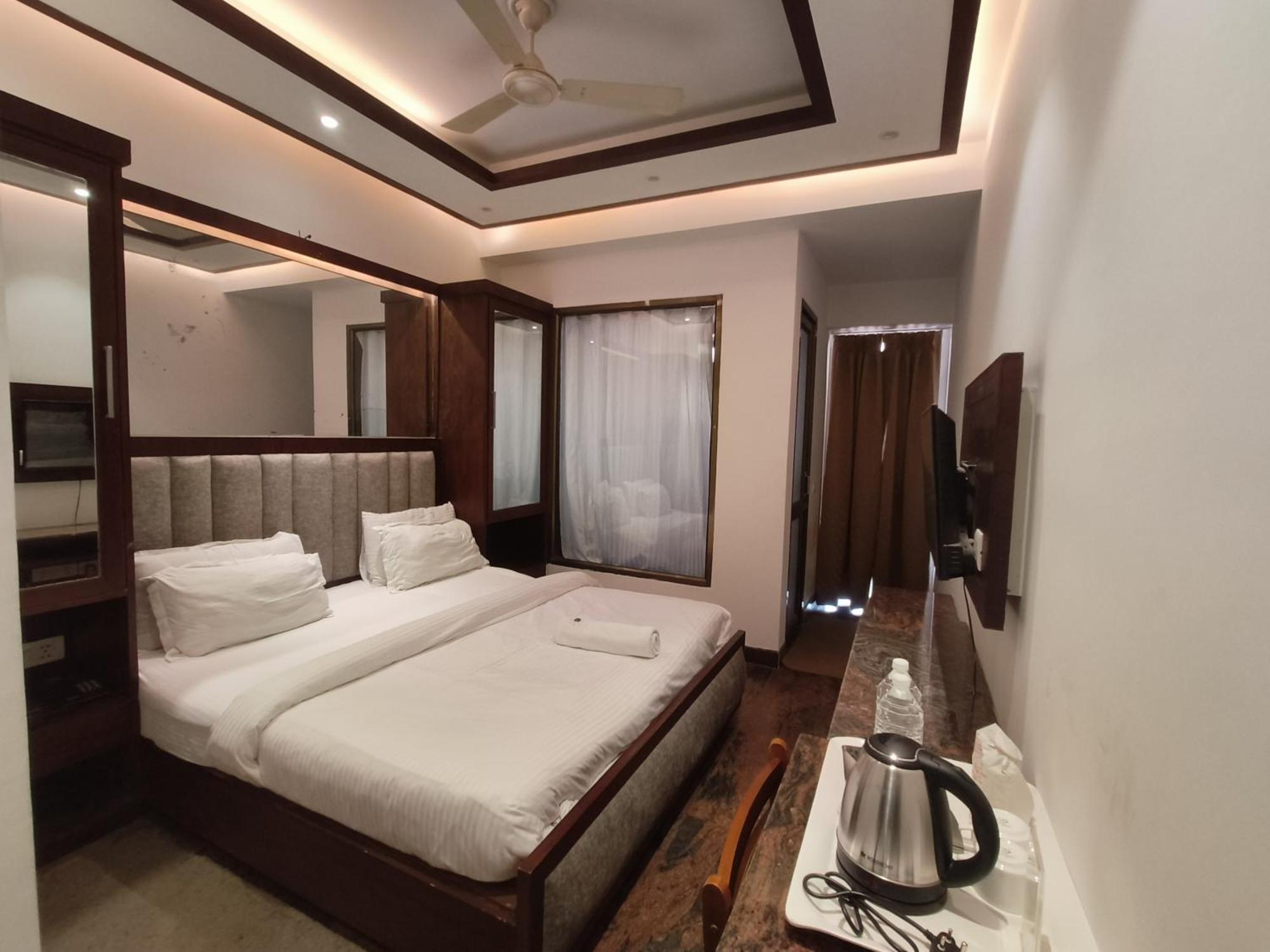 Jjk Rukmini Vilas Hotel & Banquet Muzaffarpur Exterior foto